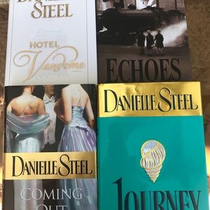 DANIELLE STEEL HARDCOVERS (4) LIKE NEW COND.